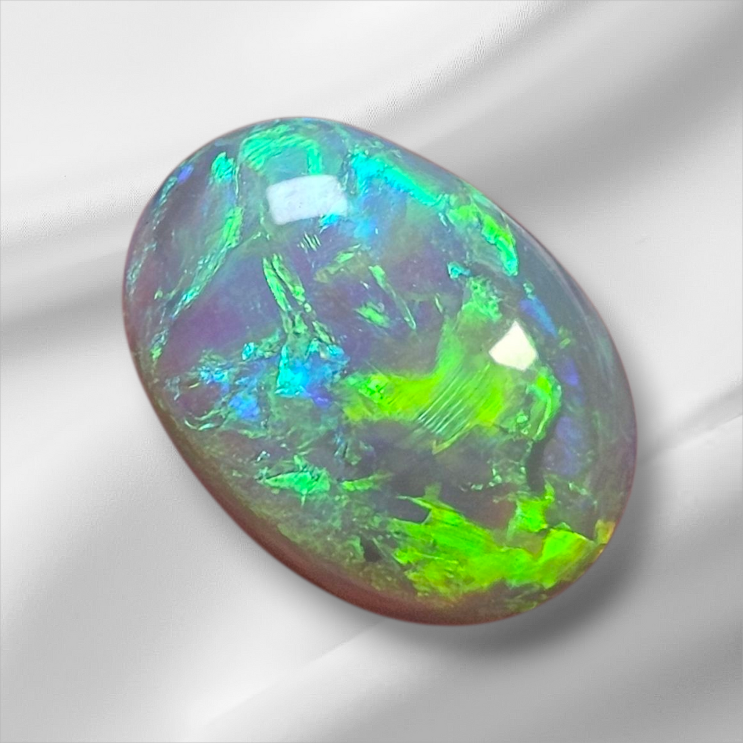 2.65 ct Semi-Black Opal Gem from Lightning Ridge