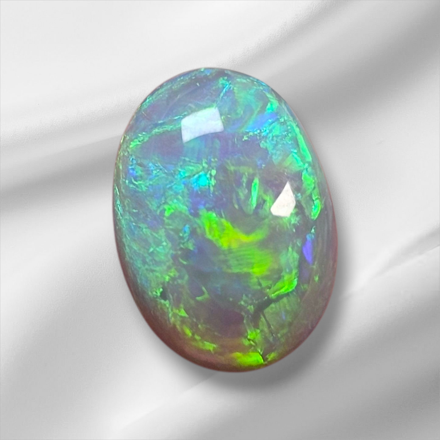 2.65 ct Semi-Black Opal Gem from Lightning Ridge