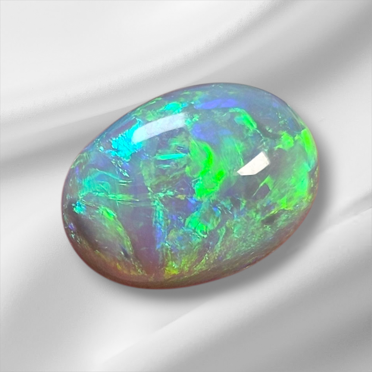 2.65 ct Semi-Black Opal Gem from Lightning Ridge