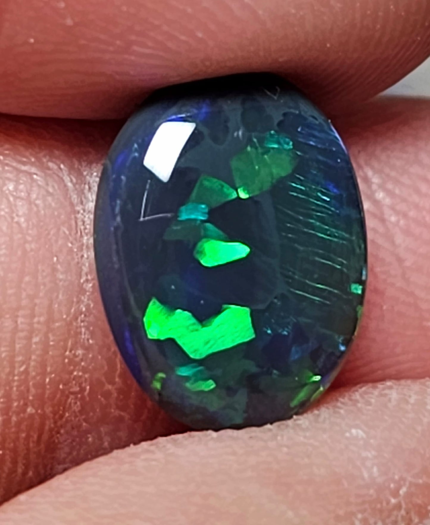 Pattern combinations 2.55ct Black Opal