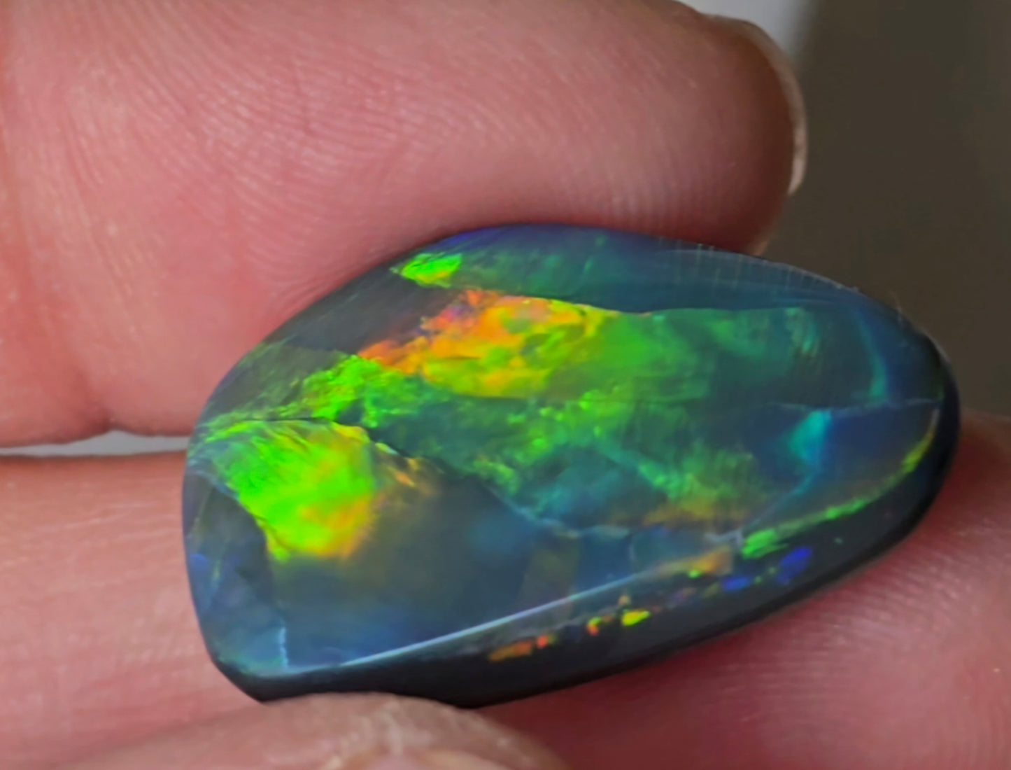 Collectors Quality Black Opal 13.60 Cts