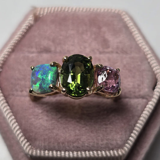 SPRING RING Natural tourmaline ring