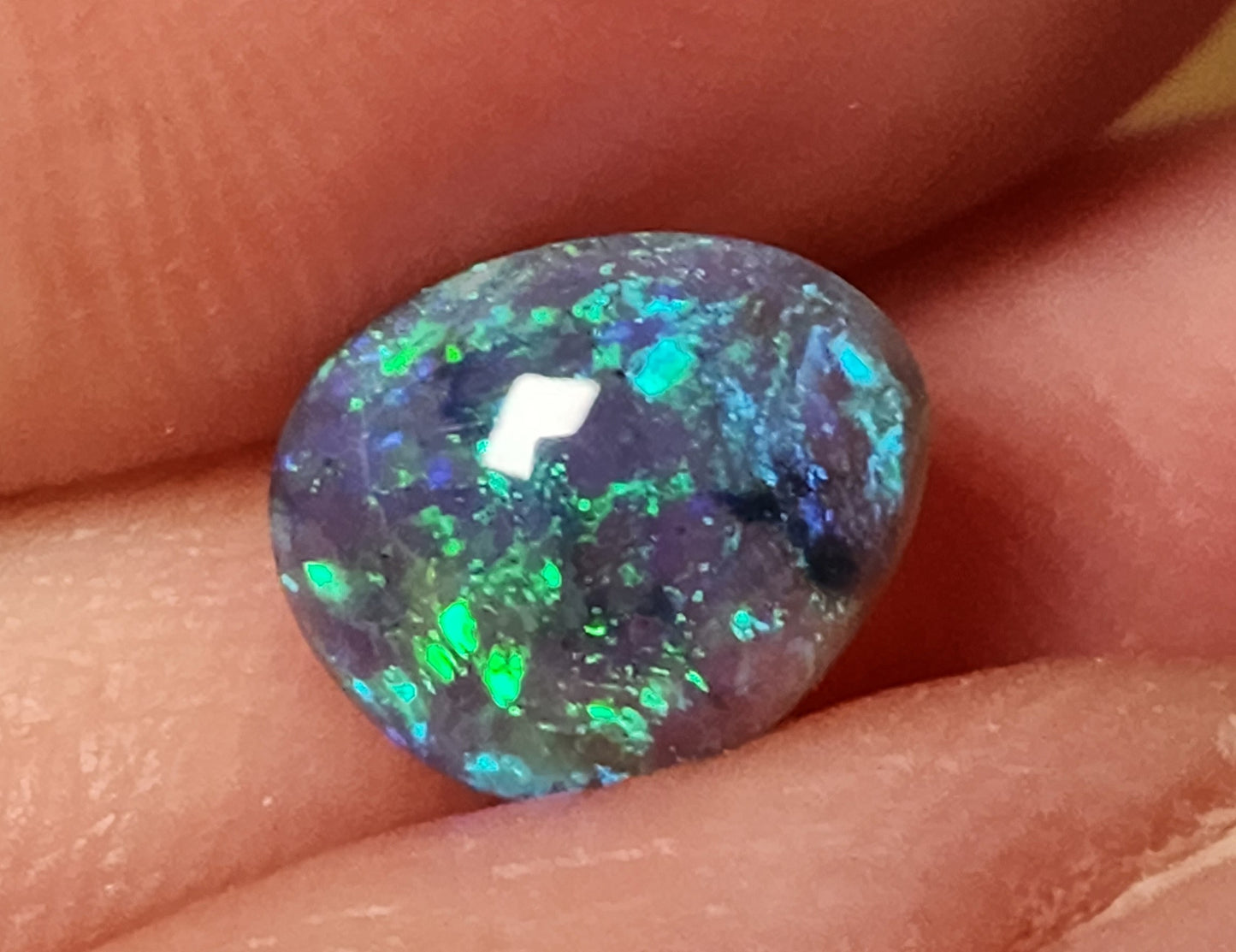 CUTE CRYSTAL OPAL
