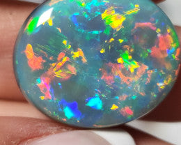 SOLD !!!!!COLLECTORS QUALITY OPAL 28.47 CARATS