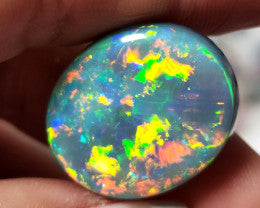 SOLD !!!!!COLLECTORS QUALITY OPAL 28.47 CARATS