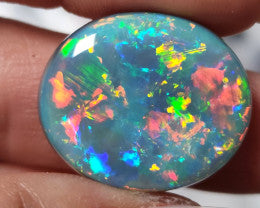 SOLD !!!!!COLLECTORS QUALITY OPAL 28.47 CARATS