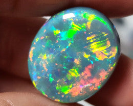 SOLD !!!!!COLLECTORS QUALITY OPAL 28.47 CARATS