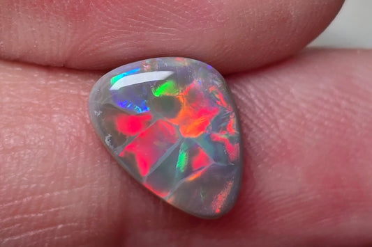 FULL RED SEMI BLACK OPAL