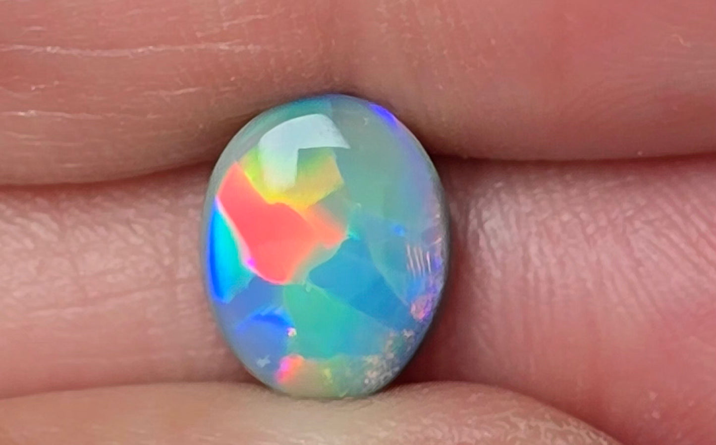 2.05 cts Stunning Dark Opal
