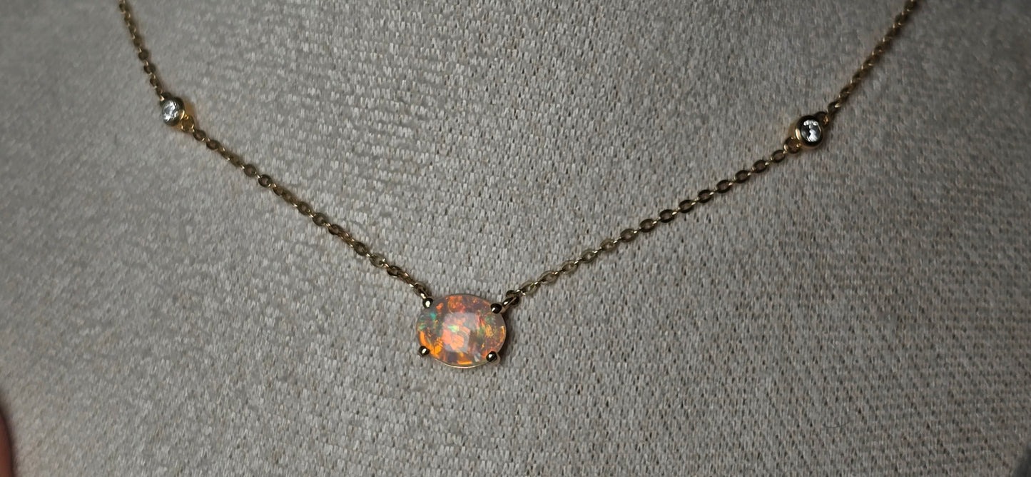 Very Classy Australian Opal Gold Necklace