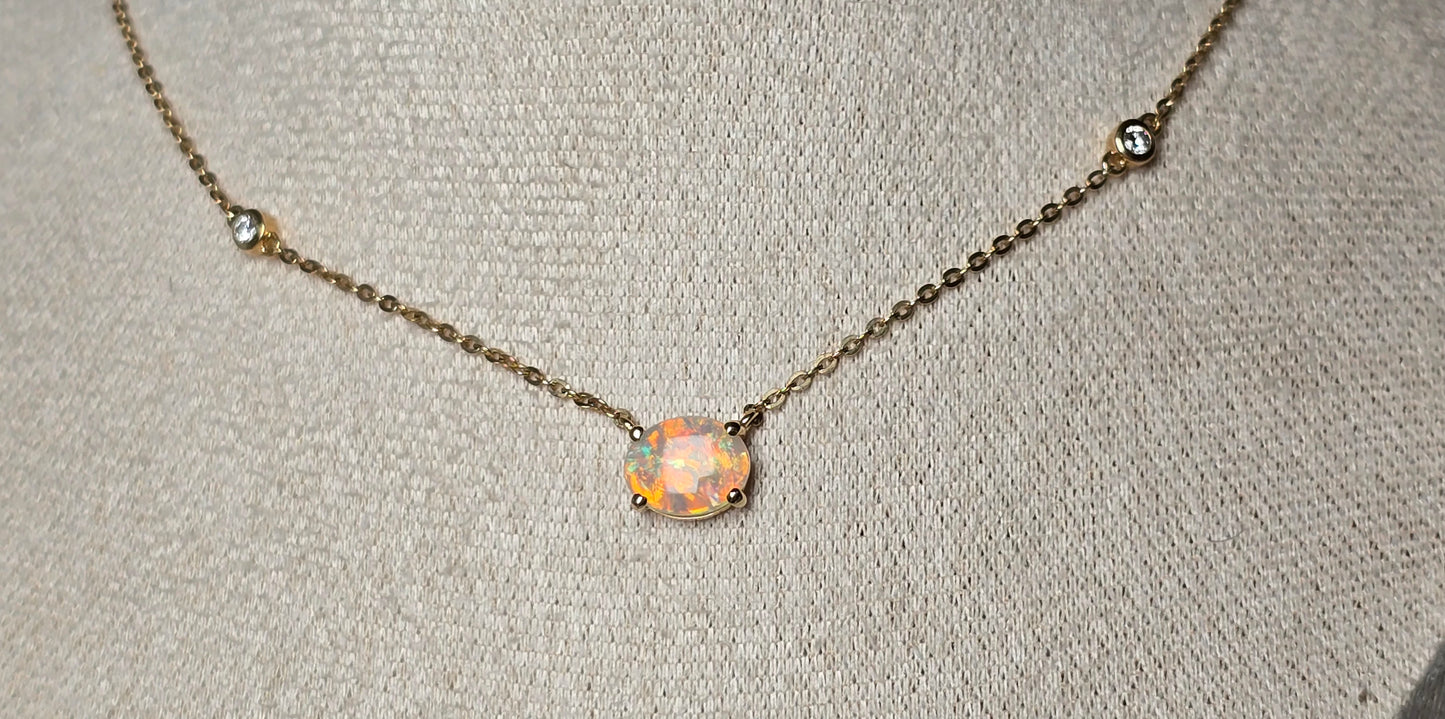 Very Classy Australian Opal Gold Necklace