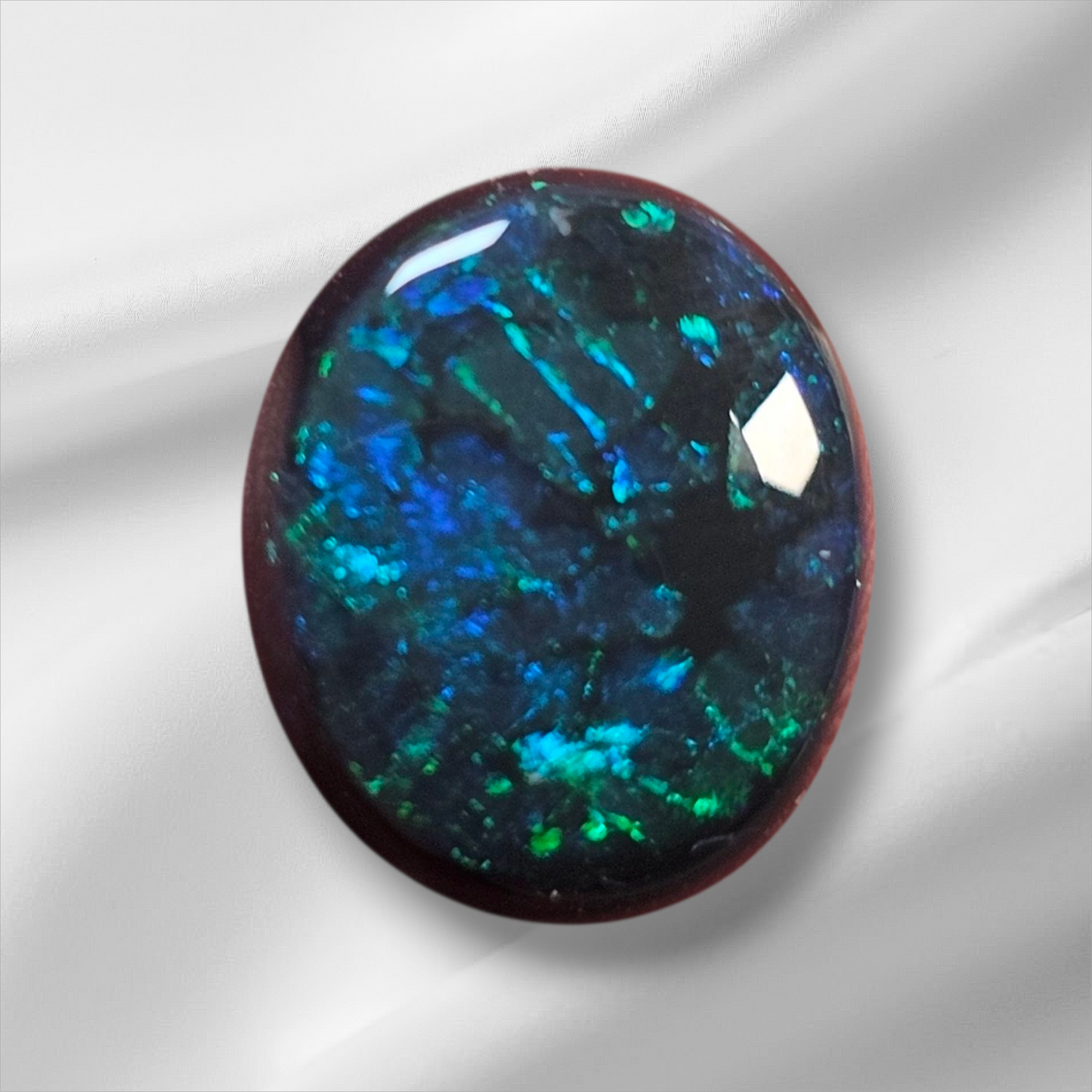 2.85 ct Black Opal Gem from Lightning Ridge