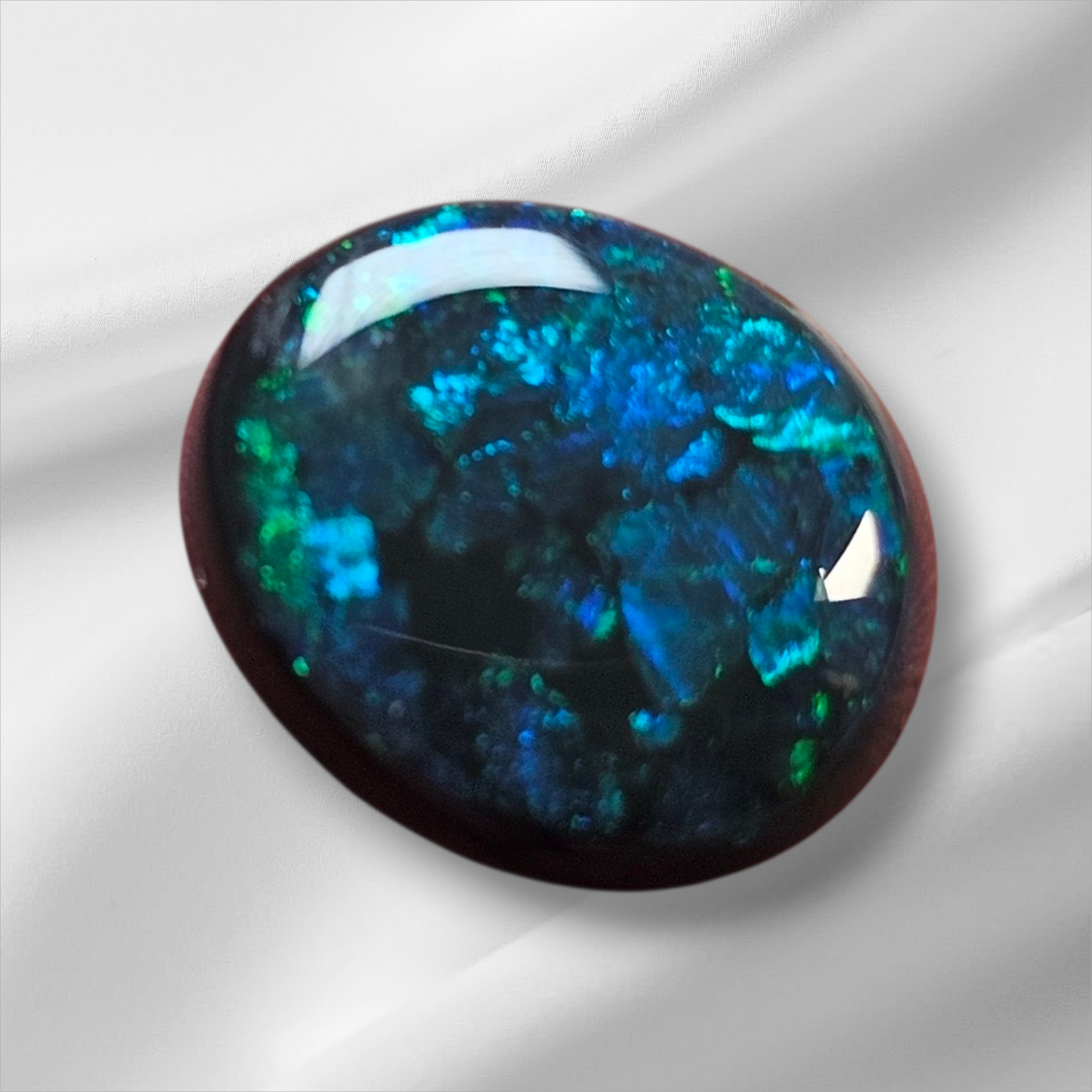 2.85 ct Black Opal Gem from Lightning Ridge