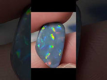 Load and play video in Gallery viewer, DISTINCTIVE BLACK OPAL STONE FROM LIGHTNING RIDGE
