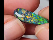 Load and play video in Gallery viewer, EXQUISITE BLACK OPAL STONE FROM LIGHTNING RIDGE

